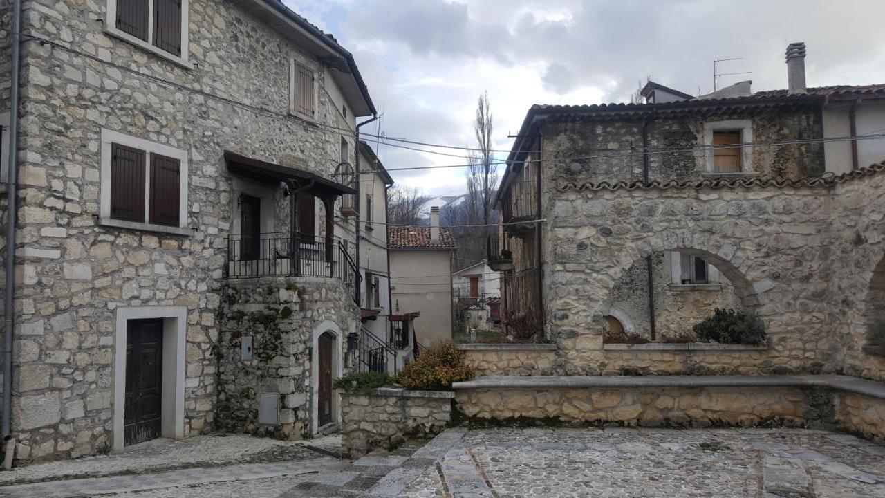 Le Dimore Di Angelo Sant'Eufemia a Maiella Exterior photo